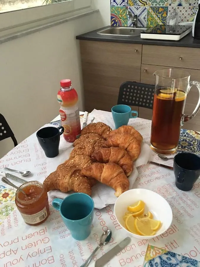 Konukevi Home D&D Niscemi İtalya