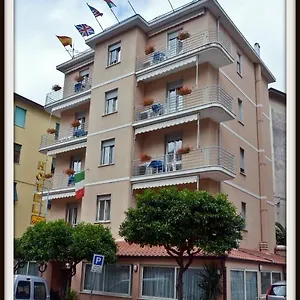 Del Golfo Lerici